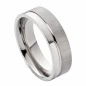 Preview: Ringpaar mit geteilter Optik E030 ohne Stein mit Gravur Preview: Ringpaar mit geteilter Optik E030 ohne Stein mit Gravur