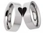 Preview: Titanringe T023 mit Herz ohne Stein Gravur
