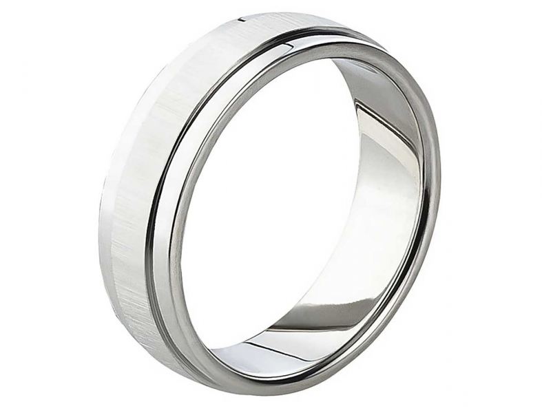 Preview: Edelstahl Herrenring mit feiner Gravur AB1013