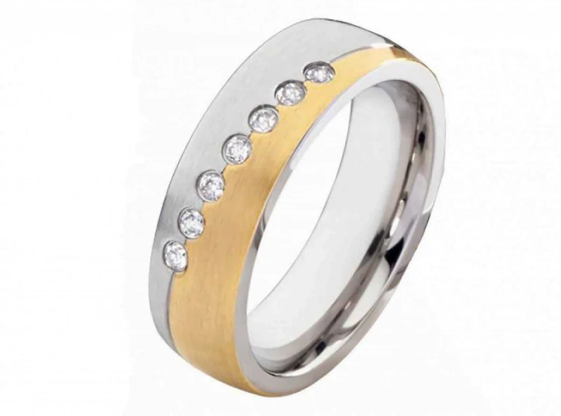 Bicolor Edelstahlringe E150 mit Zirkonias und Gravur