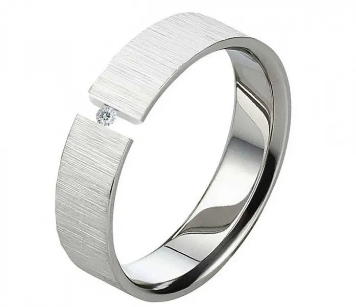 Edelstahlring LUC43 mit Diamant