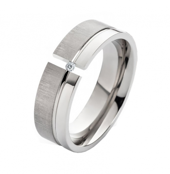 Preview: Titanringe mit Gravur LUC57 mit Stein schöner Gravur