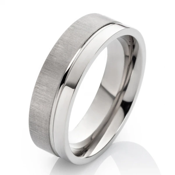 Klassische Titanringe T026 6mm oder 8mm matt Klassische Titanringe T026 6mm oder 8mm matt