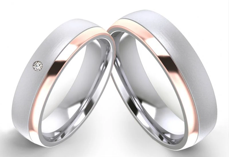 Edelstahlringe E154 mit Zirkonia oder Diamant und Gravur