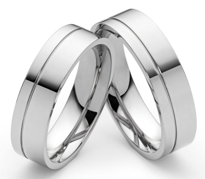 Preview: Edelstahlringe E271 ohne Stein mit Gravur