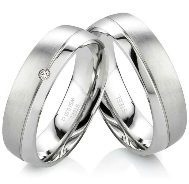 Edelstahlringe P324 mit Diamant und Innengravur