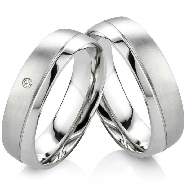 Edelstahlringe MOR13 mit Zirkonia oder Diamant und Gravur