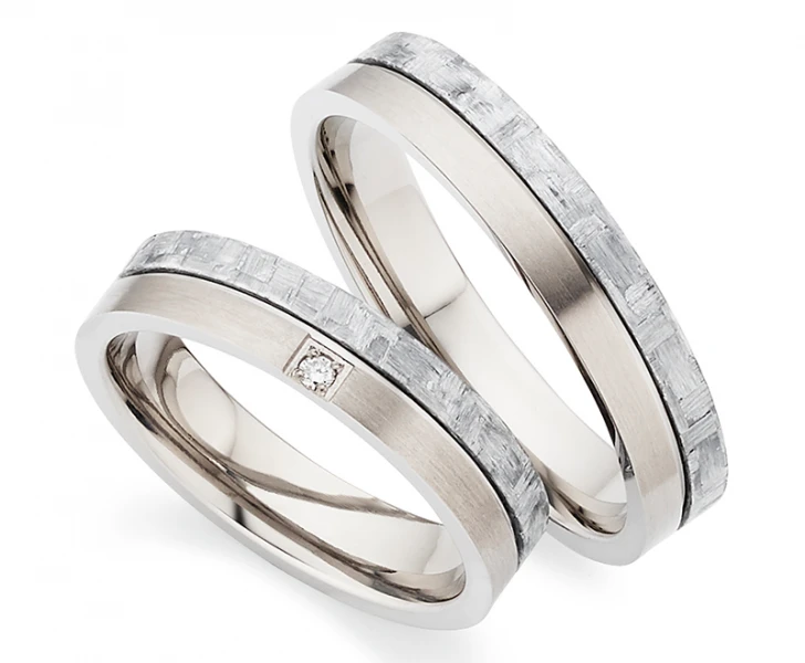 Titan Carbonring AB4102-103 mit W/Si 0,015 CT Diamant