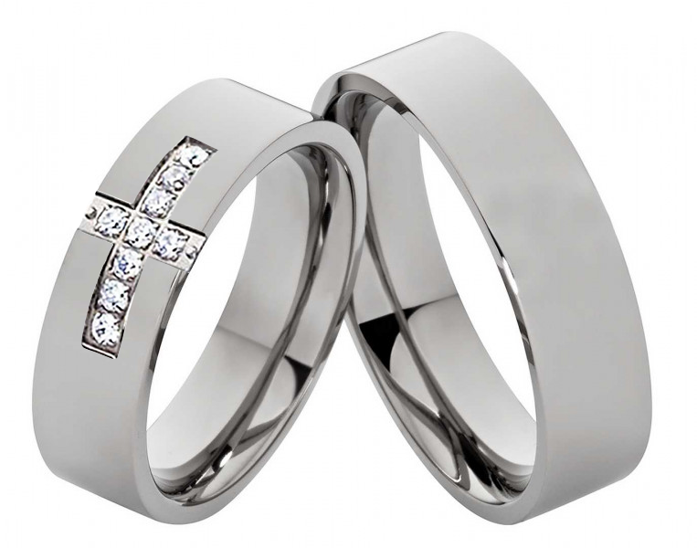 Preview: Titanringe als Partnerringe T015 mit Zirkonias