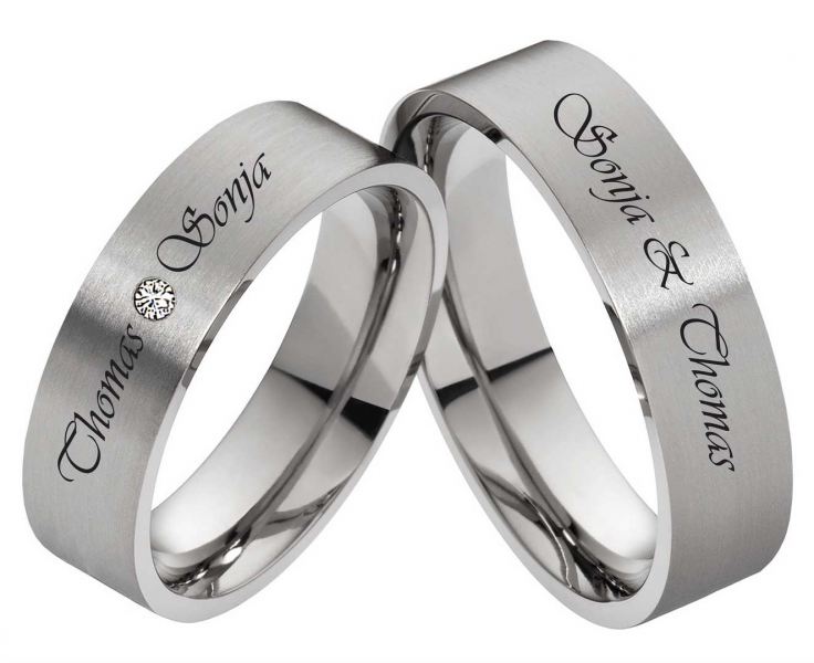 Preview: Titanringe mit Silber 925 T077 mit Stein