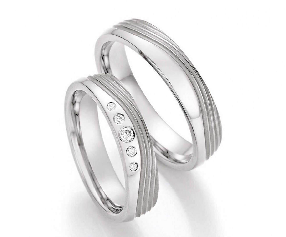 Trauringe aus Titan 77-21030+77-21040 mit Diamanten Trauringe aus Titan 77-21030+77-21040 mit Diamanten