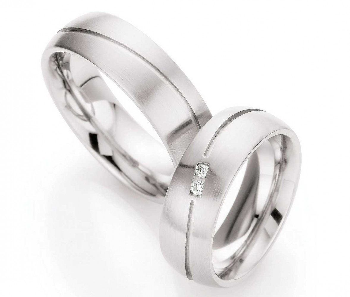 Trauringe aus Edelstahl 88-01610+88-01610 mit Diamanten Trauringe aus Edelstahl 88-01610+88-01610 mit Diamanten