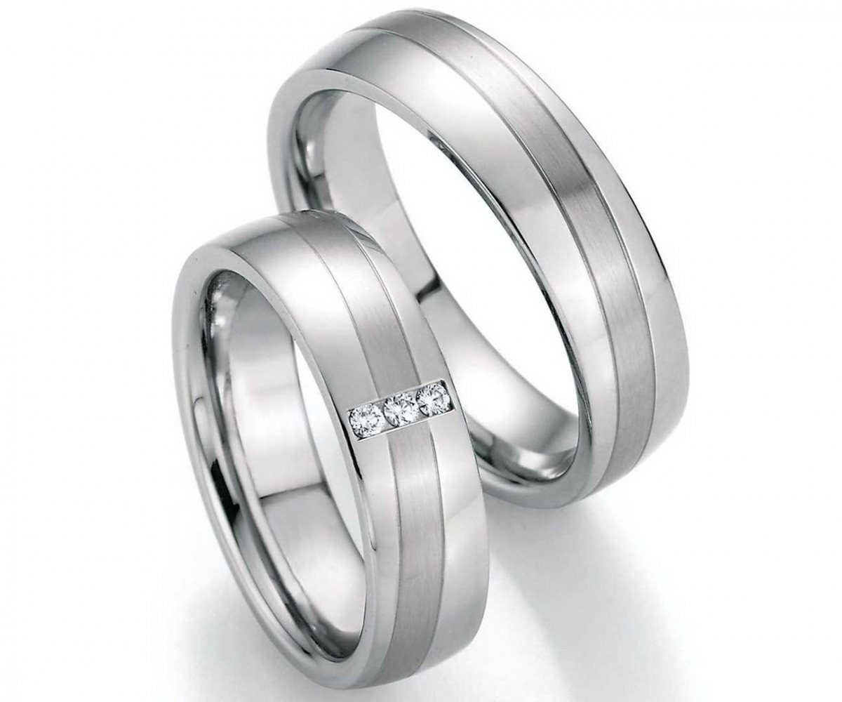 Trauringe aus Edelstahl 88-20050_88-20060 mit Diamanten Trauringe aus Edelstahl 88-20050_88-20060 mit Diamanten
