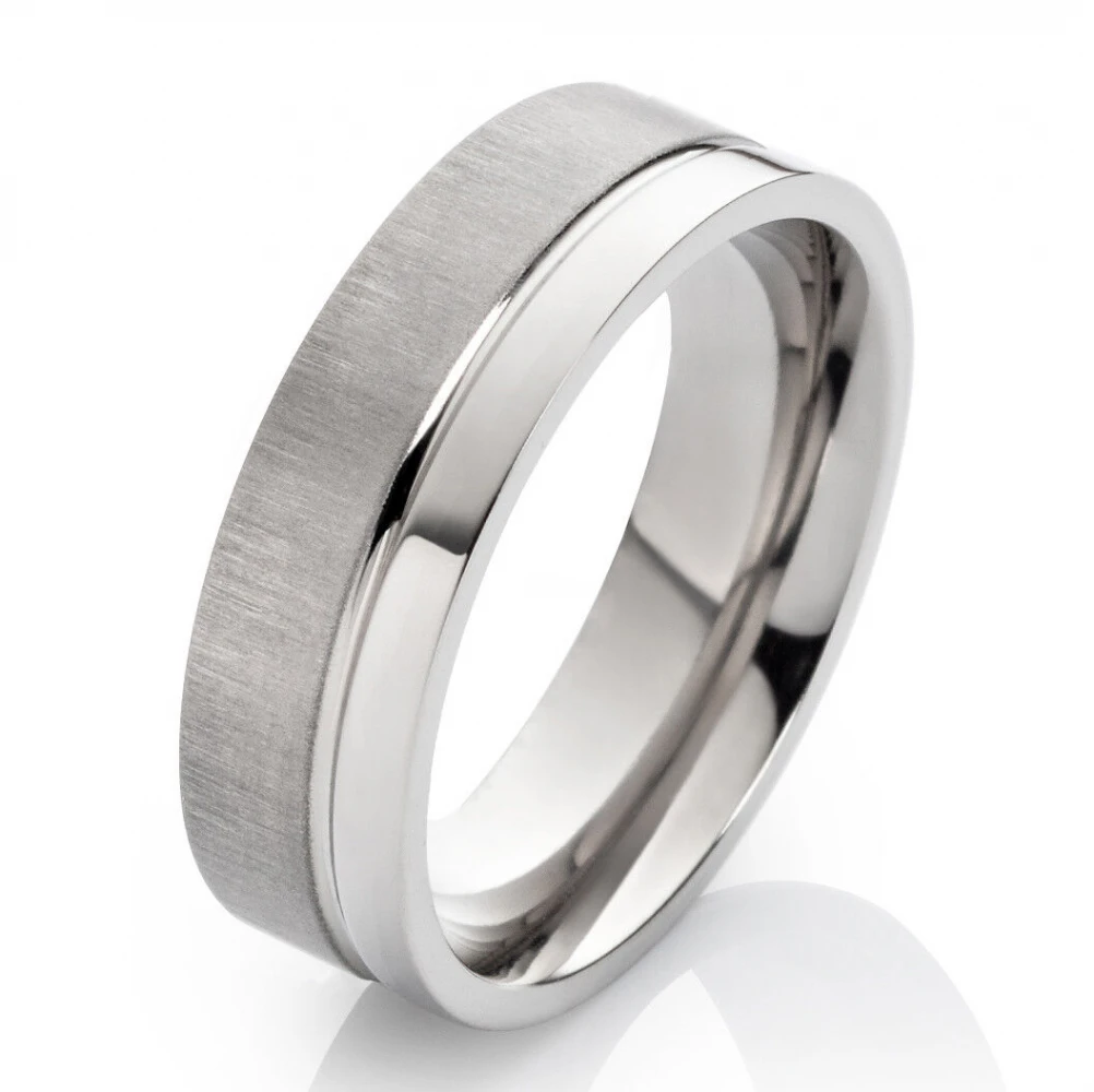 Ringpaar mit geteilter Optik E030 ohne Stein mit Gravur Ringpaar mit geteilter Optik E030 ohne Stein mit Gravur