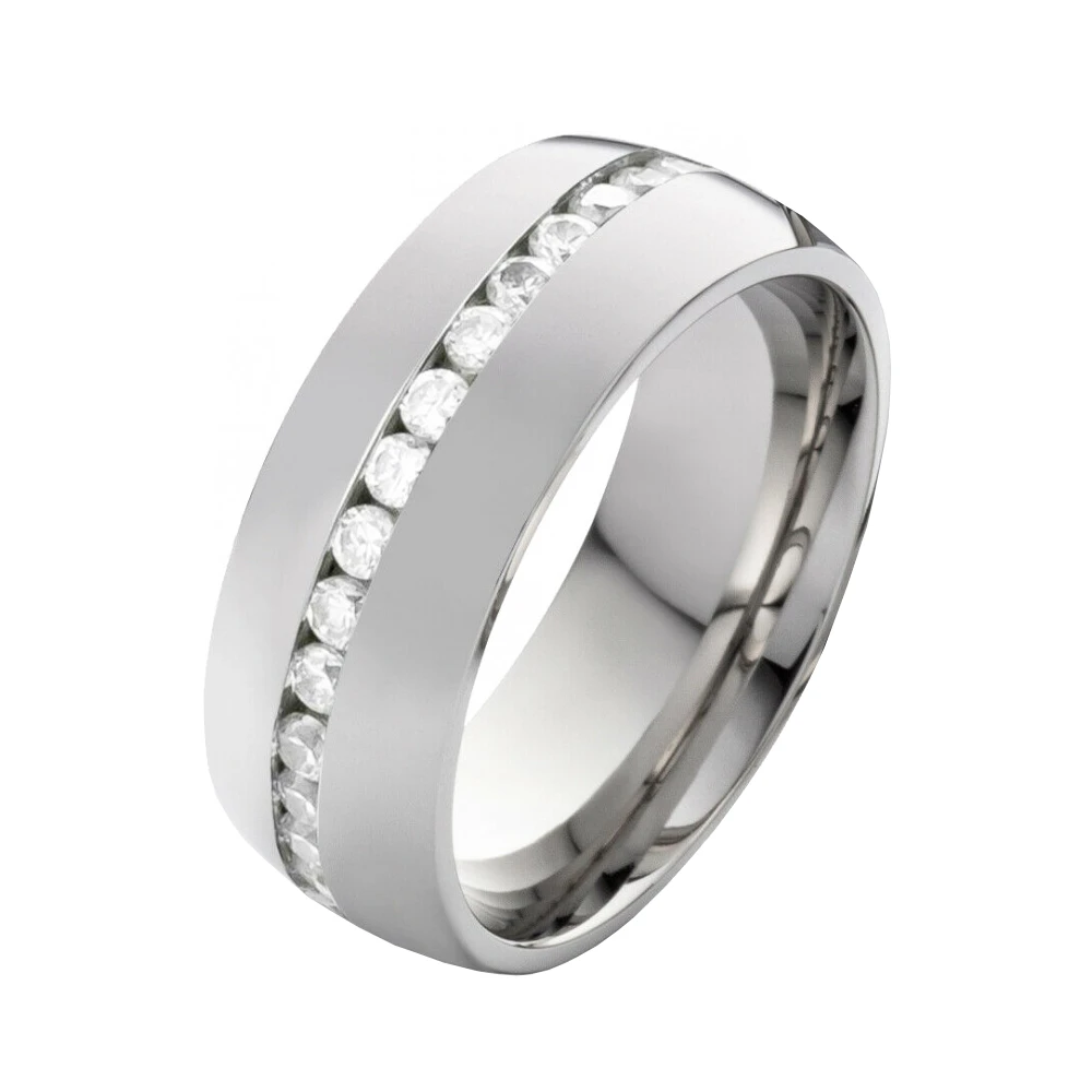 Großartige Edelstahlringe E133 mit Zirkonias und Gravur Großartige Edelstahlringe E133 mit Zirkonias und Gravur