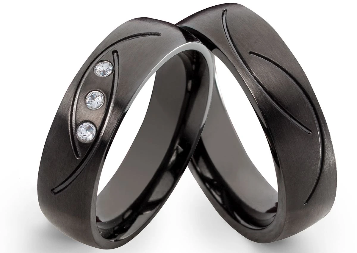 Edelstahlringe E299 mit Zirkonias und Gravur