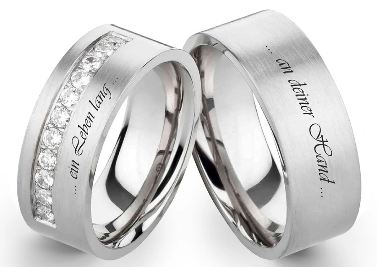 Edelstahlringe E313 mit Zirkonias und Außengravur