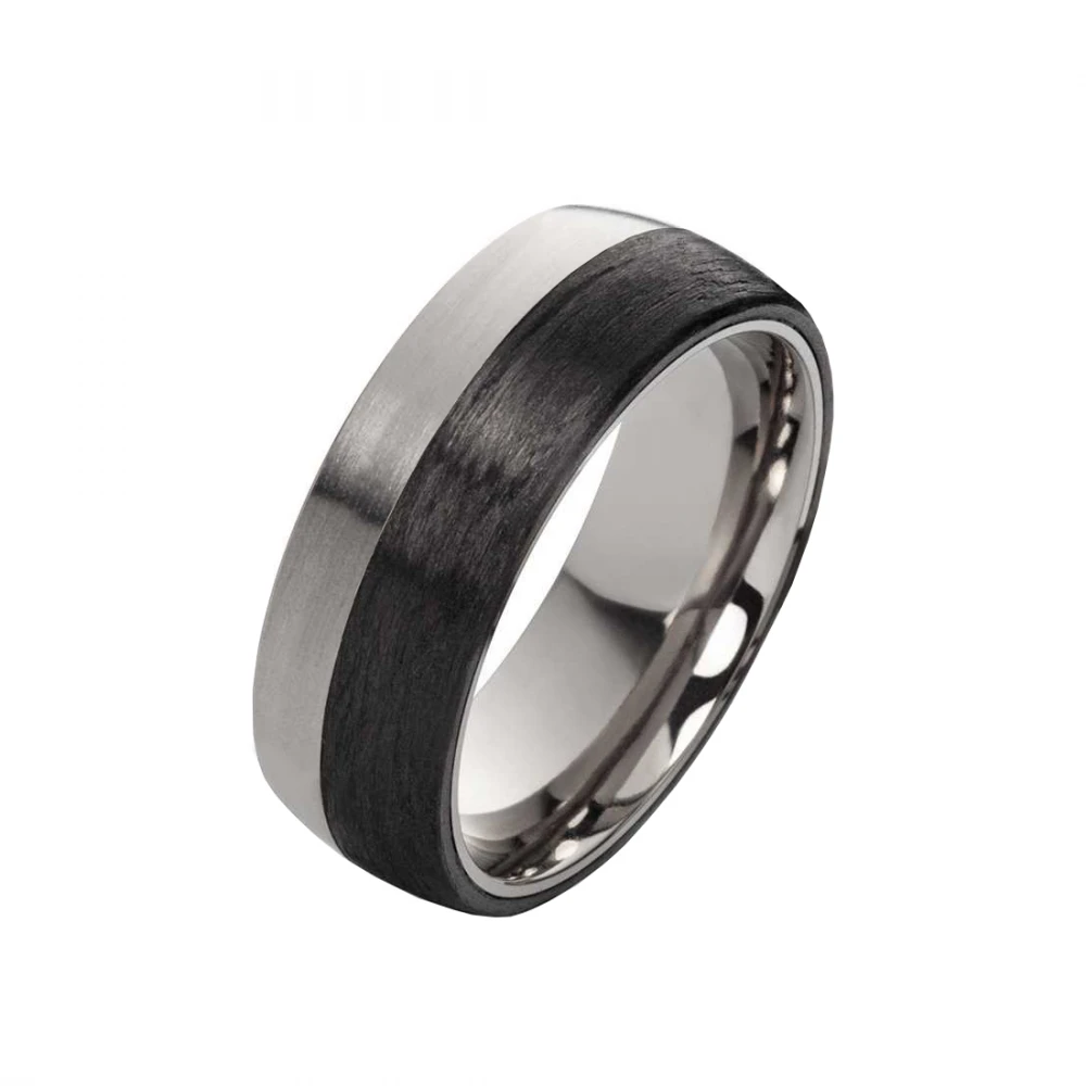 Titan Carbonring CT02 mit Gravur – Elegant & Robust