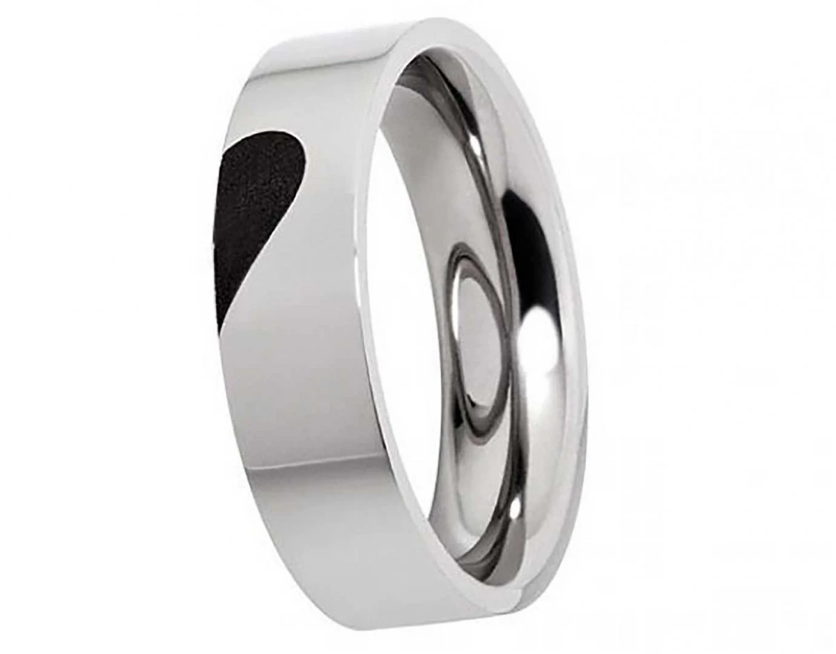 Herrenring mit Herz E124 ohne Stein mit Gravur