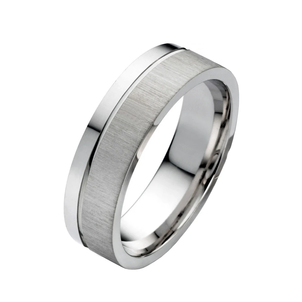 Stylevoller Edelstahlringe E973 mit Rhodolite Stein und Außengravur