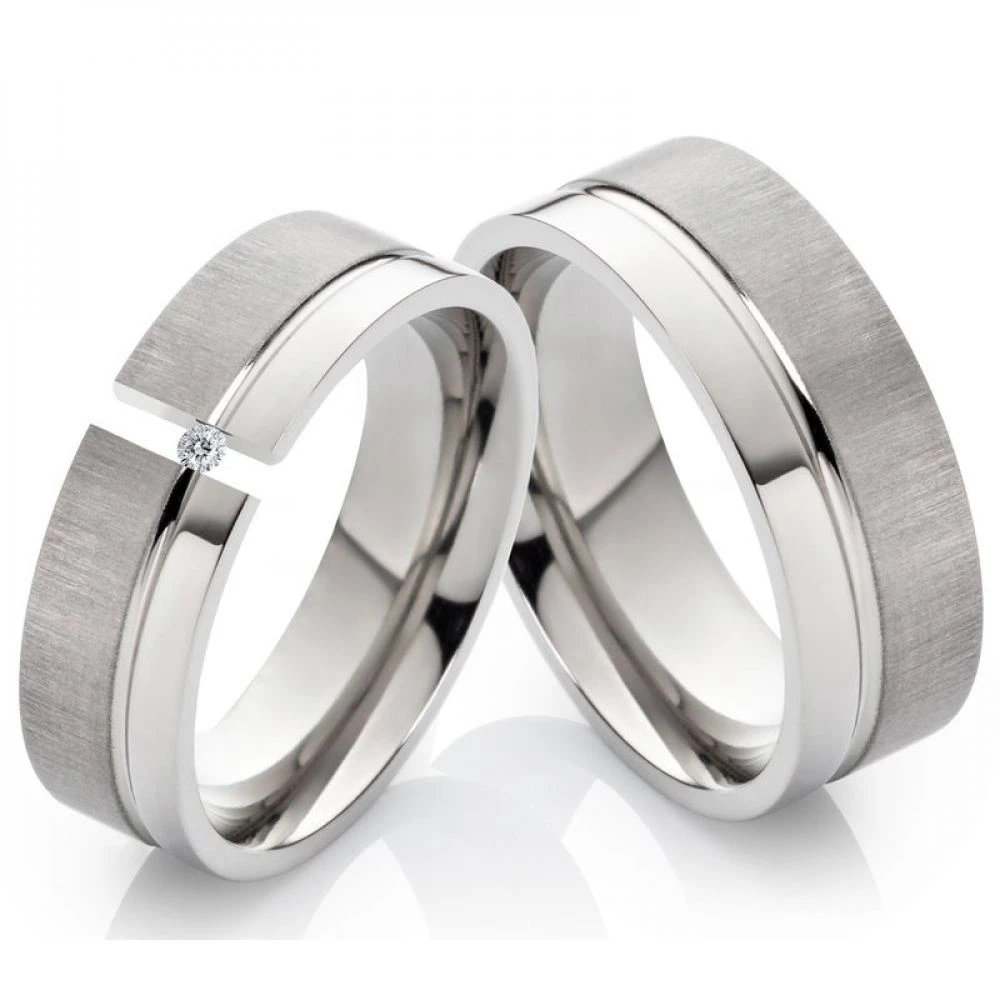 Titanringe LUC57 mit Zirkonia oder Diamant