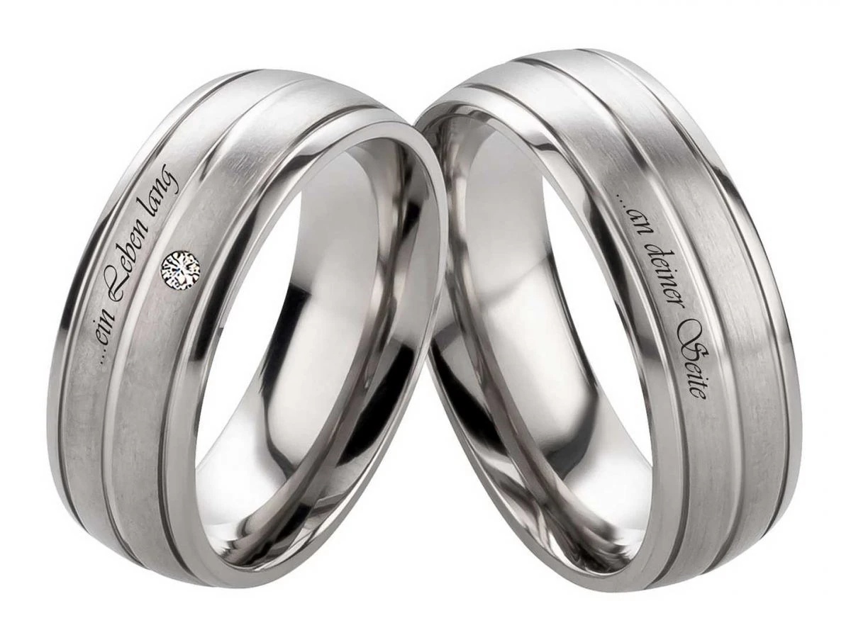 Titanringe T019 mit Zirkonia oder Diamant und Außengravur