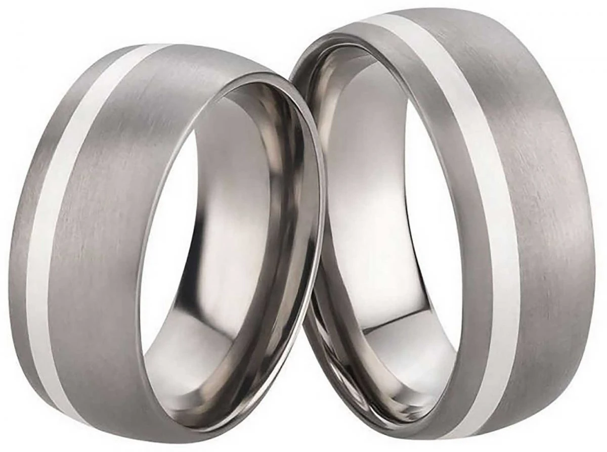 Trauringe aus Titanringe mit Silber T071 mit Gravur