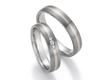 Trauringe aus Titan 78-10090+78-10100 mit Diamanten und weißgoldeinlage
