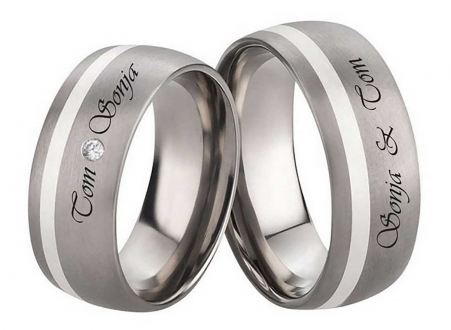 Titanringe mit Silber T012 mit Zirkonia-Diamant und Außengravur