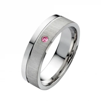 Mobile Preview: Stylevoller Edelstahlring E973 mit Rhodolite Stein und Außengravur