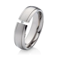 Mobile Preview: Moderner Titanring LUC15 mit Zirkonia oder Diamant