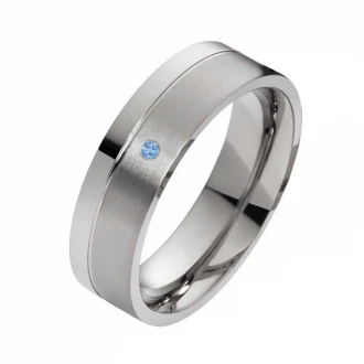 Mobile Preview: Massiver Titanring T126 mit blauem Zirkonia