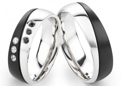 Edelstahlringe E023 mit Zirkonia und Gravur