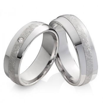 Silberringe SB80 mit Gravur und Diamant