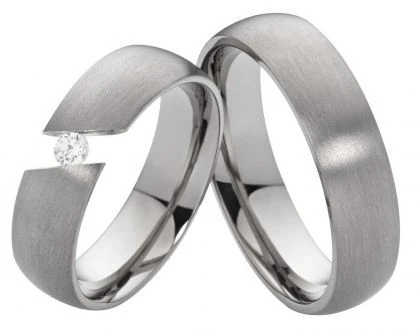 Titanringe T032 mit Zirkonia