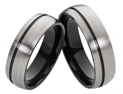 Titanringe T154 ohne Stein mit Gravur